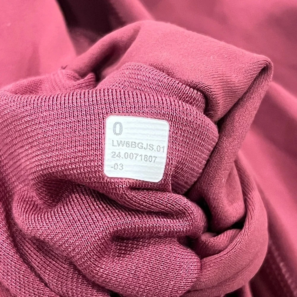 lululemon athletica good pre